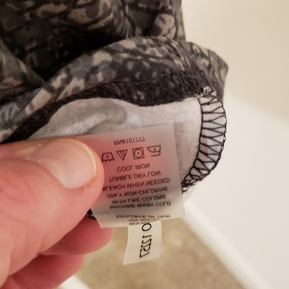 NWT Soybu Activewear tank size L - Picture 9 of 11